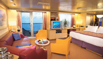 1548636333.9743_c258_Holland America Line Vista-Class Accomodation Neptune.jpg